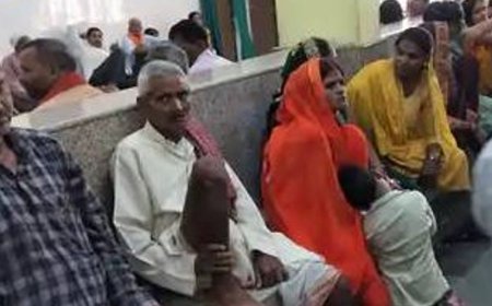 बदलते मौसम का असर, सर्दी-जुकाम; बुखार के मरीज बढ़े:टाइफाइड ने बढ़ाई चिंता, CHC में 700 की ओपीडी