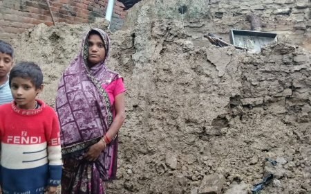 कानपुर देहात में बारिश से बारिश का कहर:25 कच्चे मकान ढहे, मलबे में फंसी महिला को ग्रामीणों ने बचाया, मां-बेटा घायल