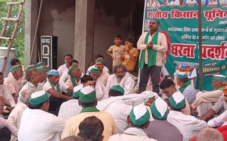 एक्सप्रेस-वे जमीन अधिग्रहण में समान मुआवजे की मांग:किसानों ने 13वें दिन भगत सिंह जयंती मनाई, बोले- मांगें पूरी होने तक जारी रहेगा आंदोलन