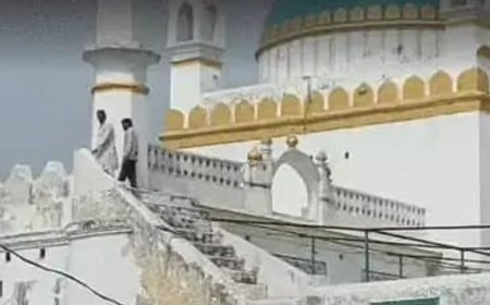 संभल की सीनियर सिविल कोर्ट में 16 अक्टूबर को सुनवाई:बिना किसी कार्रवाई की सुनवाई टली, विवादित धार्मिकस्थल का फैसला सुप्रीम कोर्ट में सुरक्षित