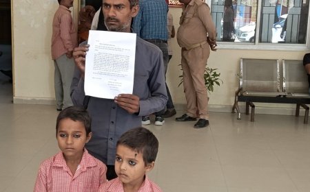 बांदा में सरकारी स्कूल से भाई-बहन का नाम काटा:पिता ने DM से शिकायत की, प्रिंसिपल पर मनमानी और धमकी का आरोप