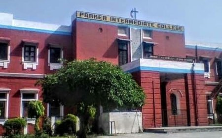 मैथोडिस्ट गर्ल्स इंटर कॉलेज जनपदीय बालिका क्रिकेट का विजेता बना:जीआईसी और जीजीआईसी को हराया, अब मंडल स्तर पर मुरादाबाद का प्रतिनिधित्व करेगी