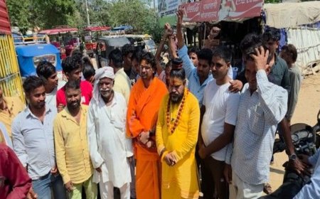 मथुरा की कल की 5 बड़ी खबरें:प्रेमानंदजी का शिष्य चौथी मंजिल से कूदा-मौत, बांके बिहारी मंदिर में श्रद्धालु की तबीयत बिगड़ी