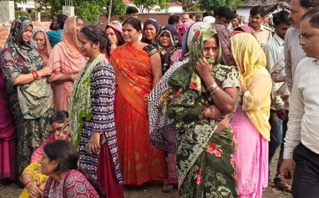 सुल्तानपुर शिक्षक दंपति हत्याकांड में शव यात्रा रोकी गई:शिक्षक संघ ने पुलिस-प्रशासन से सुरक्षा और हत्याकांड के खुलासे की लिखित मांग की