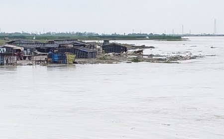 उत्तराखंड में बारिश से अमरोहा में गंगा का जलस्तर बढ़ा:बिजनौर बैराज से 60 हजार क्यूसेक पानी छोड़ा, 25 सेमी बढ़ा जलस्तर, बाढ़ खंड अलर्ट