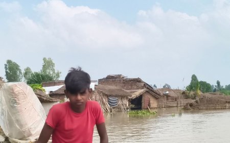 हरदोई में बाढ़ से घिरे ग्रामीणों का छलका दर्द:बिलग्राम के राजघाट को पक्का और बांध बनाने की मांग
