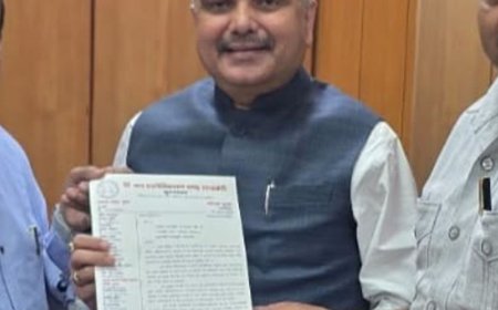 'मुरादाबाद में DRT,CBI और आर्थिक अपराध न्यायालयों की स्थापना हो':बार एसोसिएशन पदाधिकारियों ने प्रयागराज में हाईकोर्ट के न्यायाधीशों को सौंपा ज्ञापन