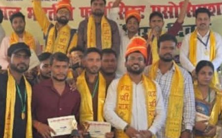 बरेली में विश्व फार्मासिस्ट दिवस समारोह आयोजित:स्वास्थ्य सेवा में निभाई अहम भूमिका, उत्कृष्ट कार्य करने वाले हुए सम्मानित