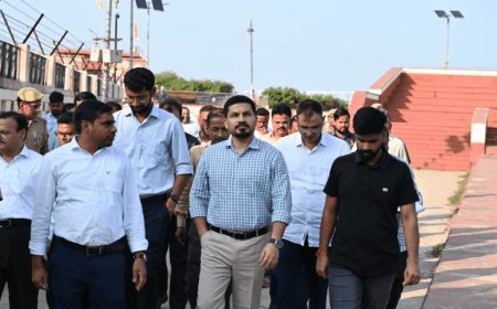30 लाख दीप जलेंगे, 2100 ड्रोन से होगा भव्य शो:दीपोत्सव-2026 के लिए यूपीएसटीडीसी ने तैयार किया तीन दिवसीय विशेष टूर पैकेज