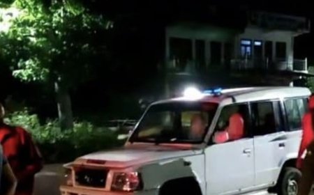 कानपुर देहात में ट्राला रोककर लूट का CCTV:चालक से 93 हजार की लूट का आरोप, पुलिस जांच में जुटी