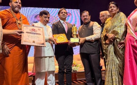 सहारनपुर के डॉ. अभिनव गर्ग को इंटरनेशनल अटल अवॉर्ड:चिकित्सा सेवा में उत्कृष्ट योगदान के लिए प्रधानमंत्री संग्रहालय में मिला सम्मान