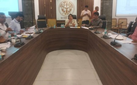 उद्योग बंधु समिति की बैठक में सड़क मरम्मत पर चर्चा:मुख्य विकास अधिकारी ने की अध्यक्षता, जल्द काम पूरे करने के निर्देश