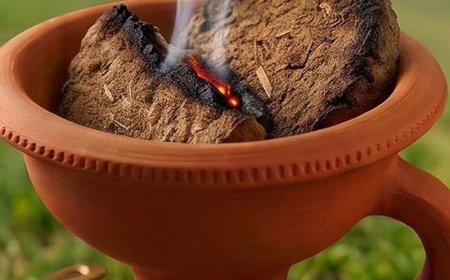 पितृ पक्ष की प्रतिपदा तिथि आज:10 अक्टूबर तक पितरों के लिए करें श्राद्ध-तर्पण, ऐसा करने से उतरता है पितृ ऋण; ये हैं सुख-समृद्धि से जुड़ी मान्यताएं