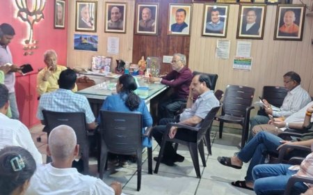 ई-फाइलिंग पर रोक के खिलाफ वकील सुप्रीम कोर्ट जाएंगे:मेरठ में BJP सांसद ने कहा-हाईकोर्ट बेंच मिलने तक इसका का लाभ लें