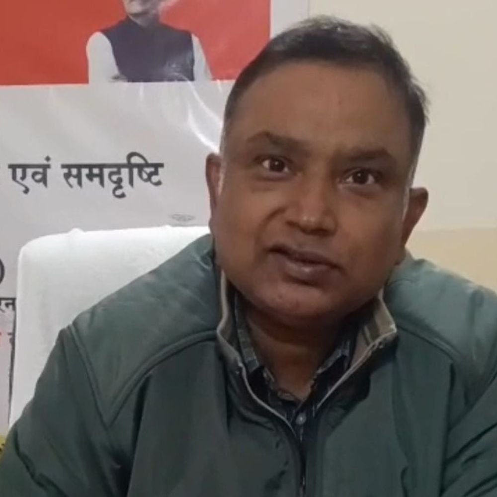 कैश की रकम जमा न करने पर कार्यकारी सहायक निलंबित:जलालपुर उपखंड में 2.34 लाख की वसूली का मामला
