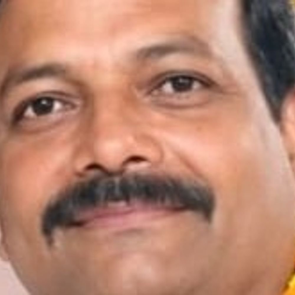 नीमा शाहगंज कार्यकारिणी का गठन:डॉ. अशोक पांडेय बने नए अध्यक्ष, माल्यार्पण कर जोरदार स्वागत