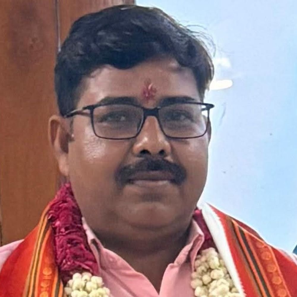 तेजपाल सागर बने भाजपा अनुसूचित मोर्चा के जिलाध्यक्ष:दातागंज के रहने वाले हैं, पहले जिला मंत्री की जिम्मेदारी संभाल चुके हैं
