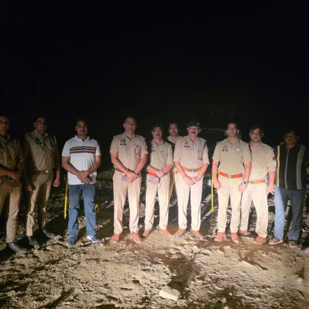 किशोर का अपहरण करने वाले बदमाशों से मुठभेड़:2 बदमाश मथुरा पुलिस की गोली लगने से हुए घायल, ग़े एप के जरिए फंसाया था कारोबारी का बेटा