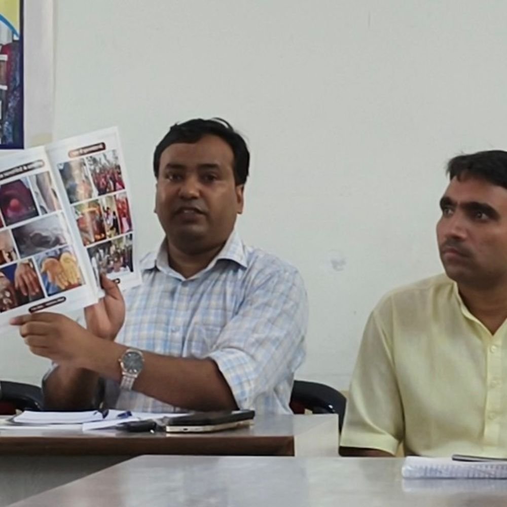 भारत-नेपाल सीमा के 300 गांवों तक पहुंचेगी स्वास्थ्य सेवा यात्रा:लखीमपुर खीरी में 7वें संस्करण की बैठक, 3 लाख लोगों के इलाज का लक्ष्य