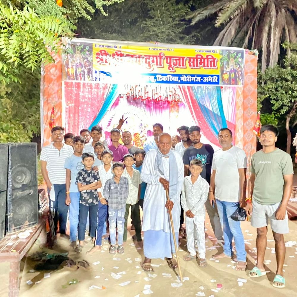 तीन गांवों में सजी मां दुर्गा की झांकियां:दशहरे के बाद श्रद्धालुओं के दर्शन के लिए खोली जाएंगी झांकियां