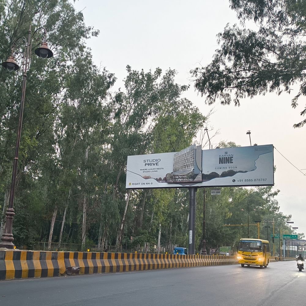 गाजियाबाद में सुबह से बादल छाए:अगले 48 घंटे में तेज हवाओं के साथ हल्की बूंदाबांदी का अनुमान