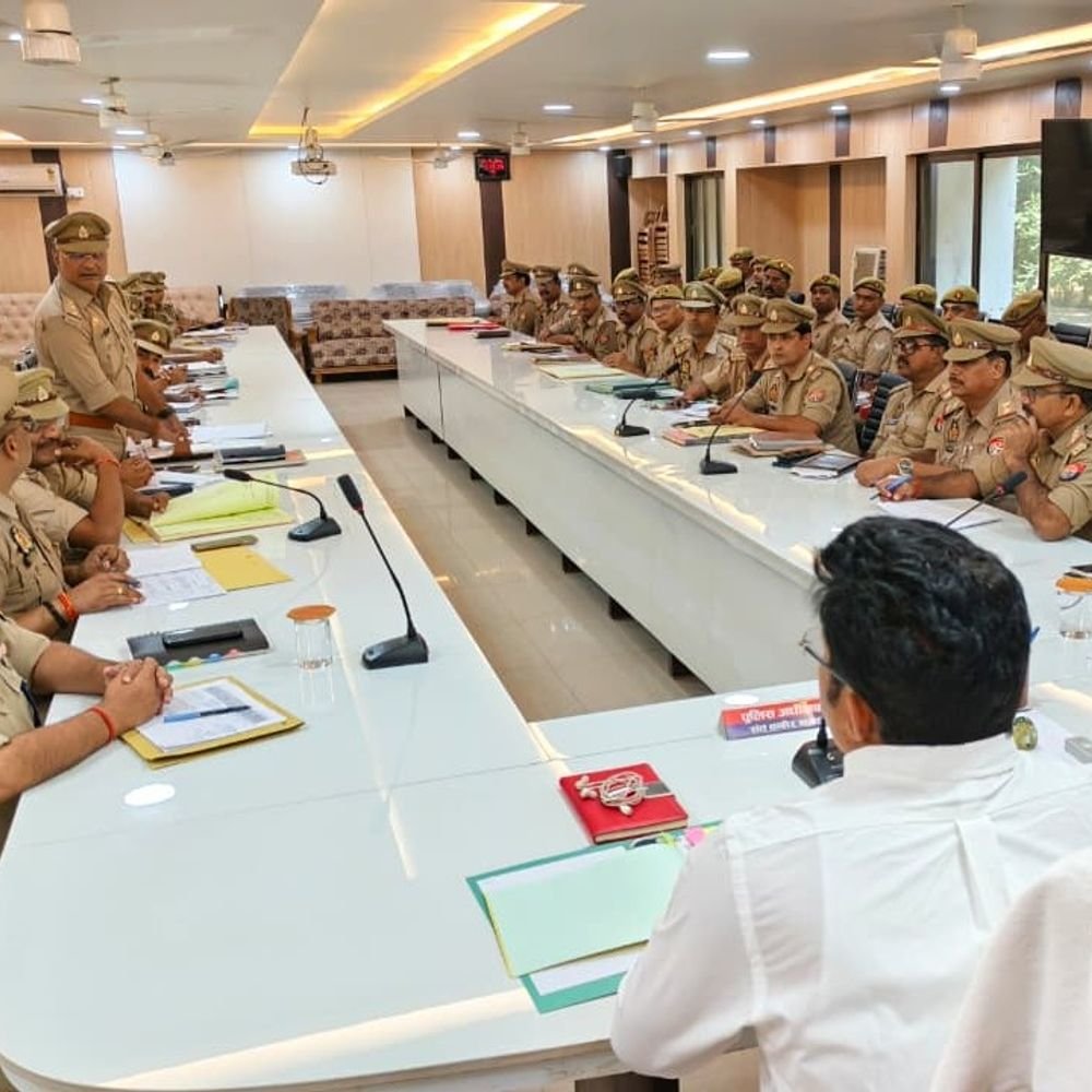 मेंहदावल SO और सबइंस्पेक्टर के खिलाफ जांच के आदेश:महिला अपराधों की जांच में देरी, 4 दिन में विवेचना पूरी करने के निर्देश