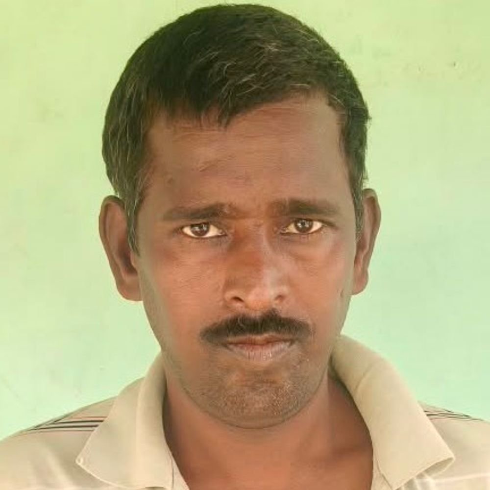 कन्नौज में ट्रैक्टर-ट्रॉली पर बैठे युवक की करंट से मौत:झूलते बिजली तार की चपेट में आया, परिजनों ने मुआवजे की मांग की