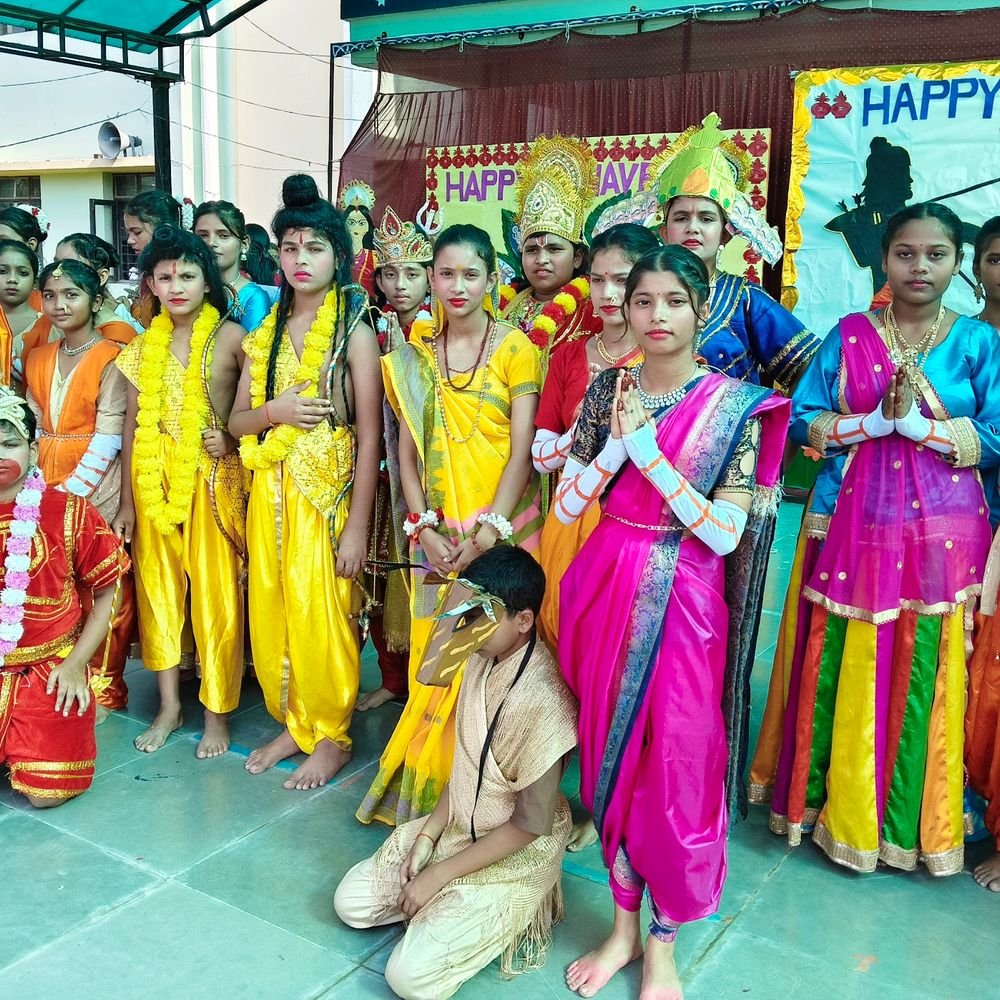 विद्यार्थियों ने किया रामायण का मंचन:स्कूल में बच्चों ने मंचन से समझाया सत्य, त्याग और मर्यादा का महत्व