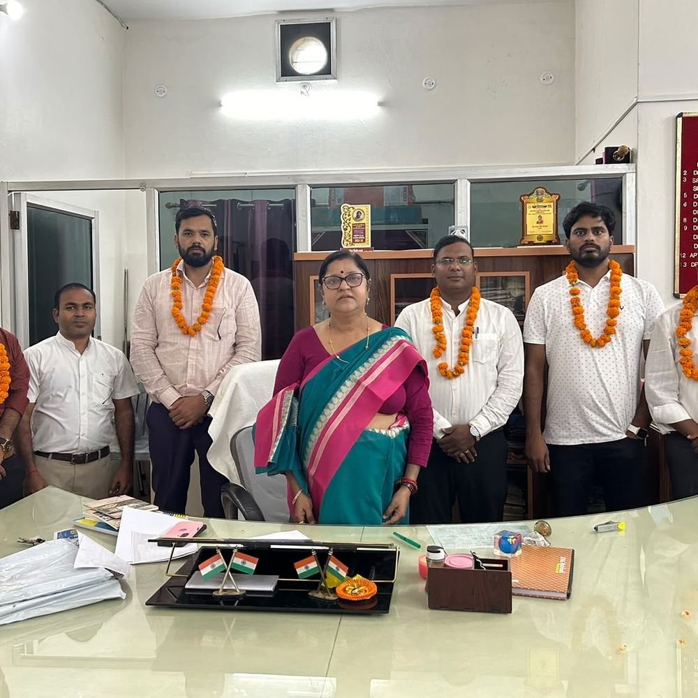 उदित नारायण पीजी कॉलेज शिक्षक संघ की नई कार्यकारिणी गठित:डॉ. अरुण कुमार अध्यक्ष और डॉ. राजेश कुमार महामंत्री चुने गए