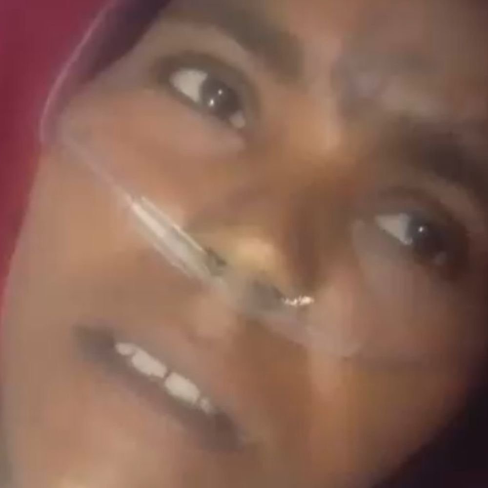 कमरे में बंद कर पेट्रोल डालकर आग लगाने का आरोप:11 दिन बाद महिला की मौत, बच्चे बचाने की पिता से गुहार लगाते रहे