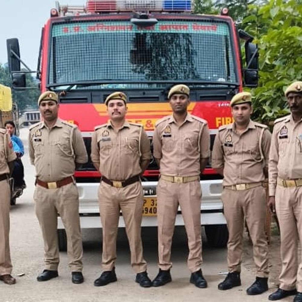 बिजनौर में दशहरा पर्व पर अग्निशमन विभाग अलर्ट:15 स्थानों पर तैनात होंगे कर्मी, आगजनी घटनाओं पर को लेकर सतर्कता