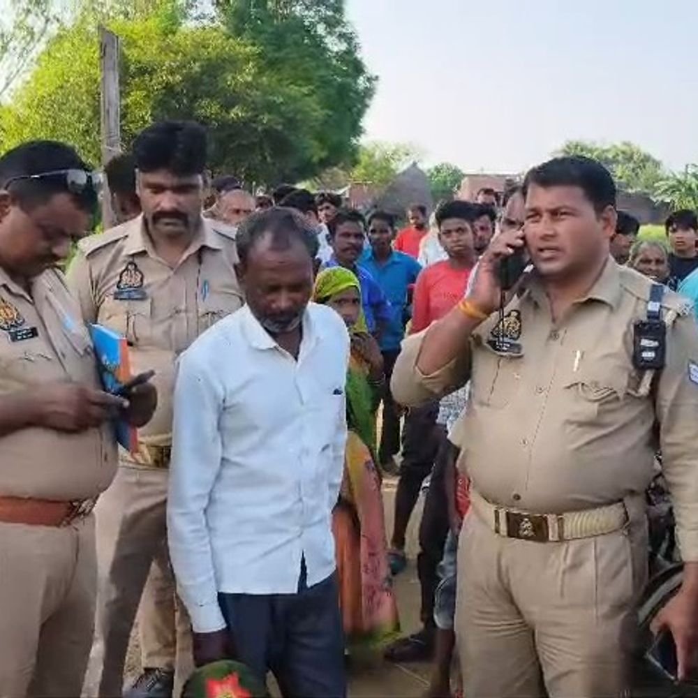 खेत में लगे तार से करंट लगा, दिव्यांग की मौत:पुवायां में यूरीन कर रहा था, शव पोस्टमॉर्टम के लिए भेजा