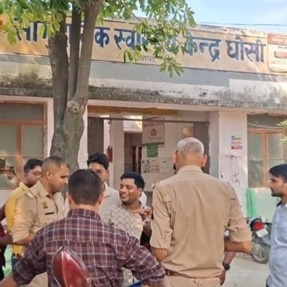 पिकअप से टकराई बाइक, युवक की मौत:सऊदी अरब से कमाकर घर लौटा था, हादसे से परिवार में मचा कोहराम