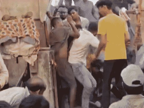 मणिकर्णिका घाट पर अंतिम संस्कार के दौरान शवयात्रियों से मारपीट:लाठी-डंडों से पीटकर युवक को किया अधमरा, BHU ट्रॉमा सेंटर में भर्ती; 7 पर FIR
