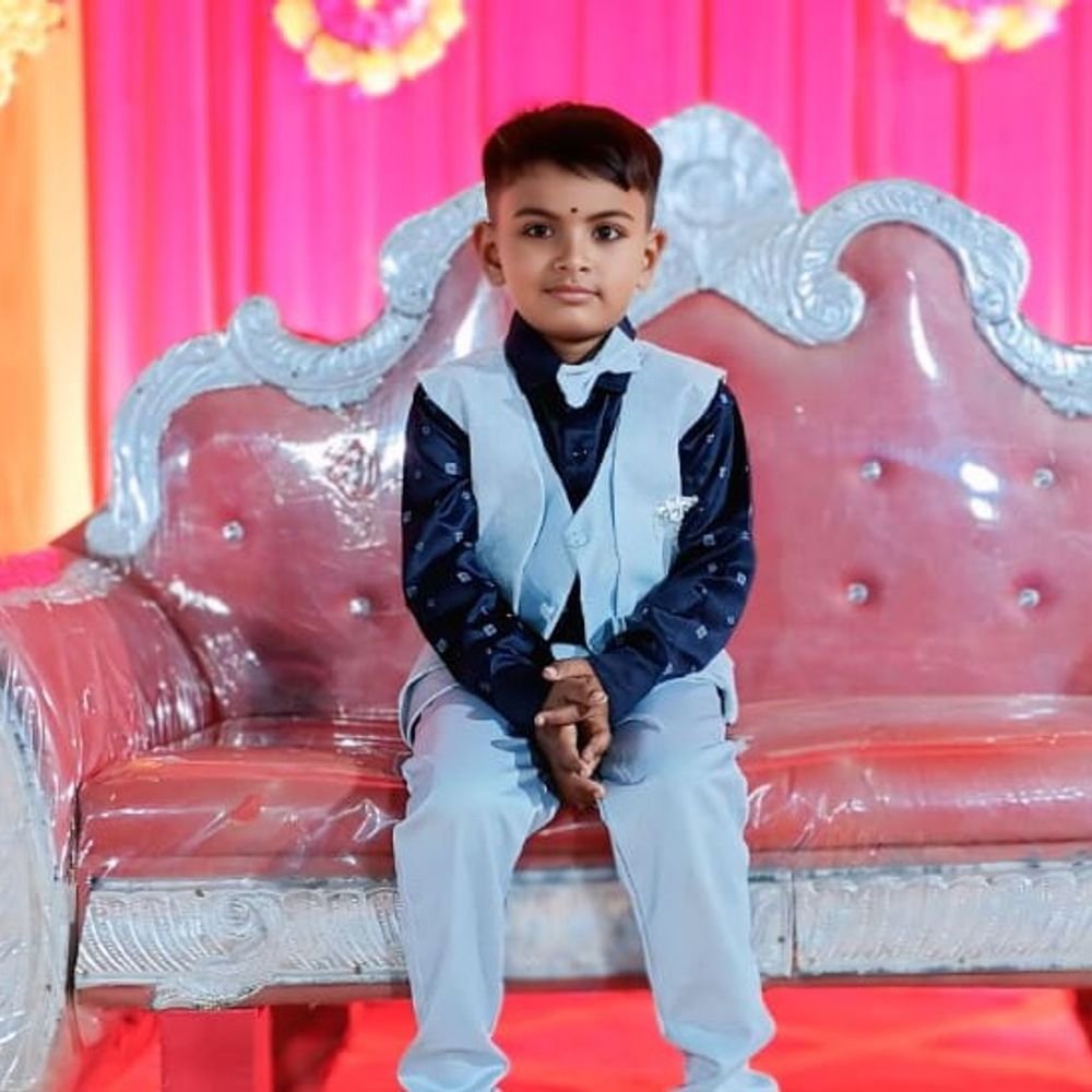 दुर्गा पंडाल में करंट लगने से मासूम की मौत:डीएम ने एसडीएम और एग्जीक्यूटिव इंजीनियर से मांगा जवाब, लापरवाही पर कार्रवाई होगी