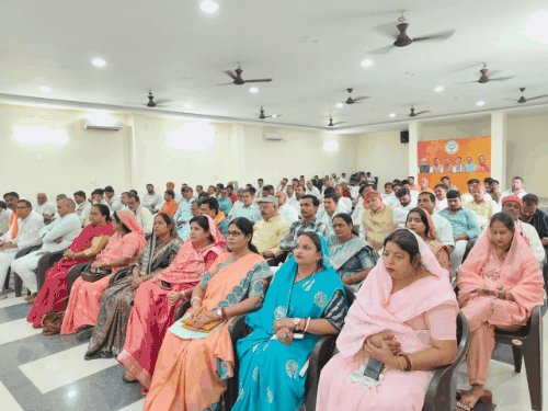 शिक्षक MLC चुनाव में भाजपा ने तेज किया प्रचार अभियान:सभी विधायक मतदाताओं से संपर्क कर रहे; गोरखपुर से सर्वाधिक वोट दिलाने का लक्ष्य