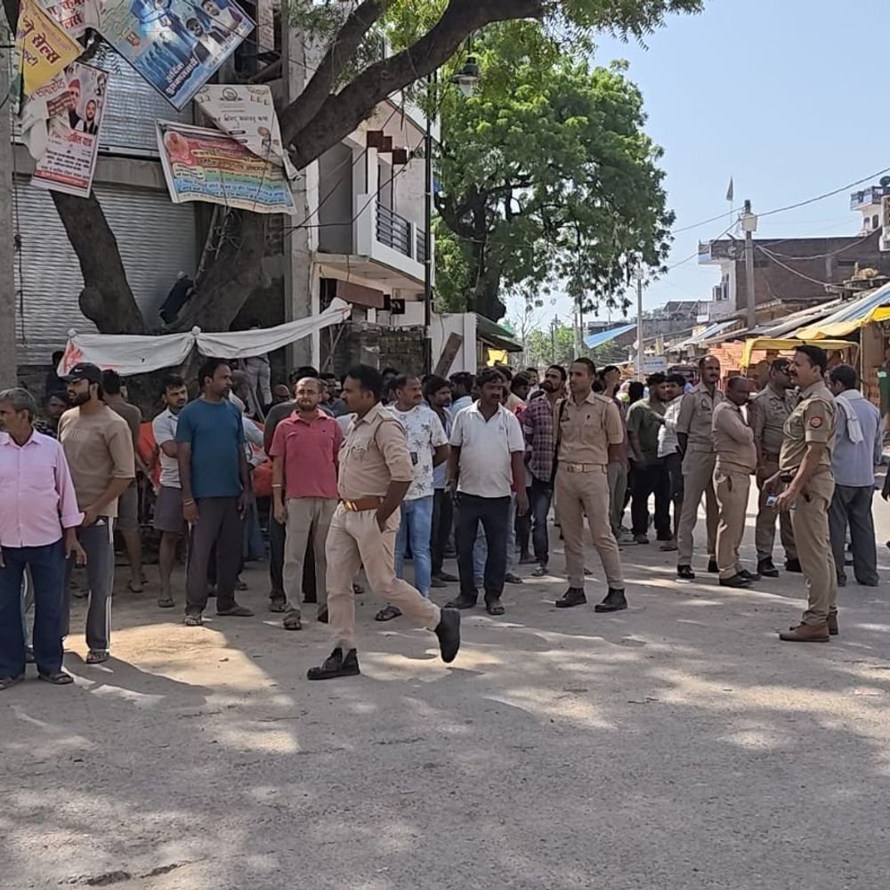 प्रतापगढ़ में मारपीट में घायल महिला की मौत:हीरागंज बाजार बंद, व्यापारियों ने आरोपियों पर कार्रवाई की मांग की; 3 गिरफ्तार