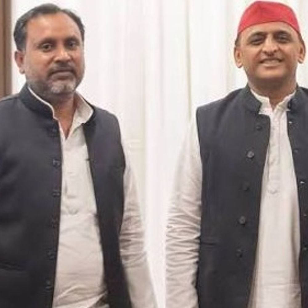 प्रयागराज के डॉ मानसिंह बने MLC, जानिए उनके बारे में...:शिक्षक भर्ती आंदोलन से सदन तक उठाई आवाज, 27,663 वोटों से जीत दर्ज की है।