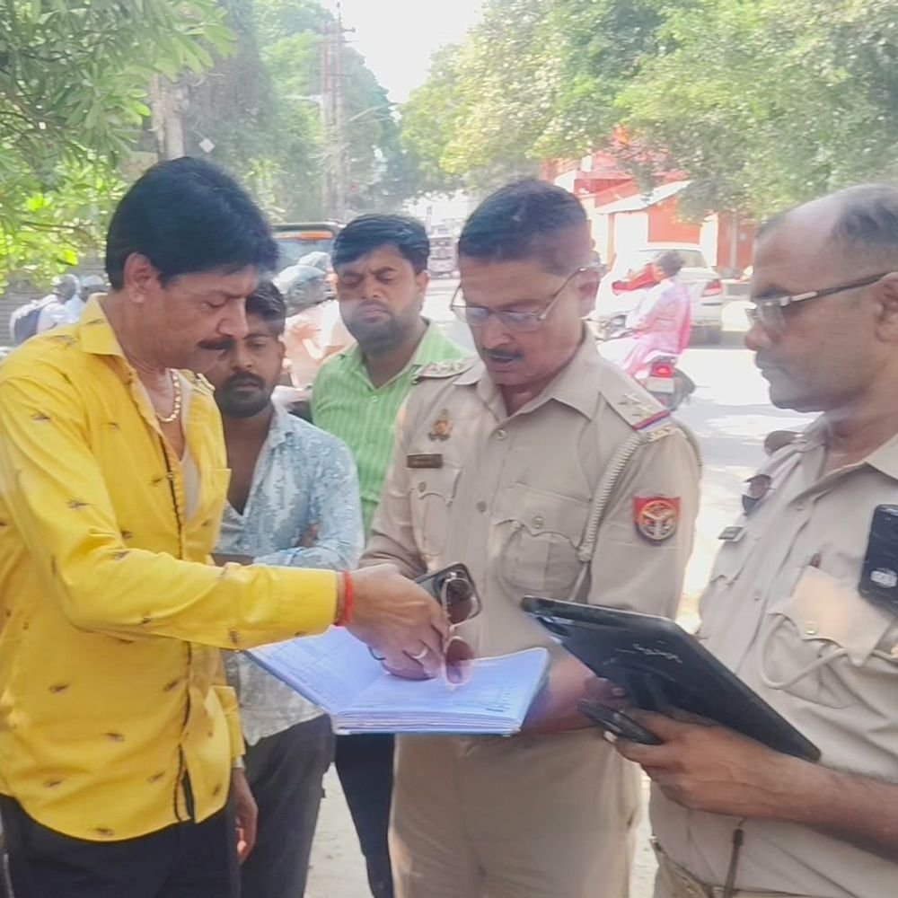 चाकू से जेब काटकर नोटों की गड्डी छीनने की कोशिश:लिफ्ट के बहाने बाइक पर बैठाया, लूट की सूचना पुलिस को दी