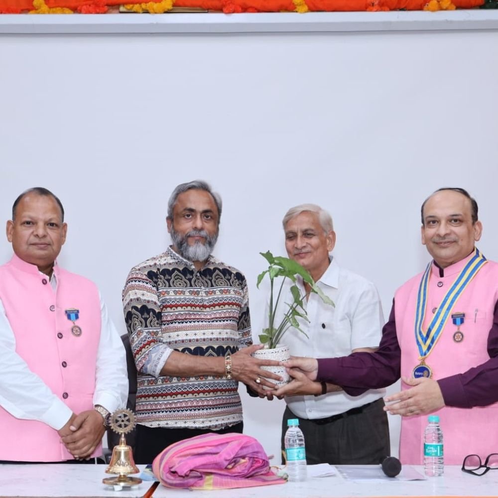 मेरठ में कैंसर के प्रति जागरूकता का संदेश:रोटरी क्लब की स्पीकर मीट में विशेषज्ञ ने बताए कैंसर से बचाव के उपाय