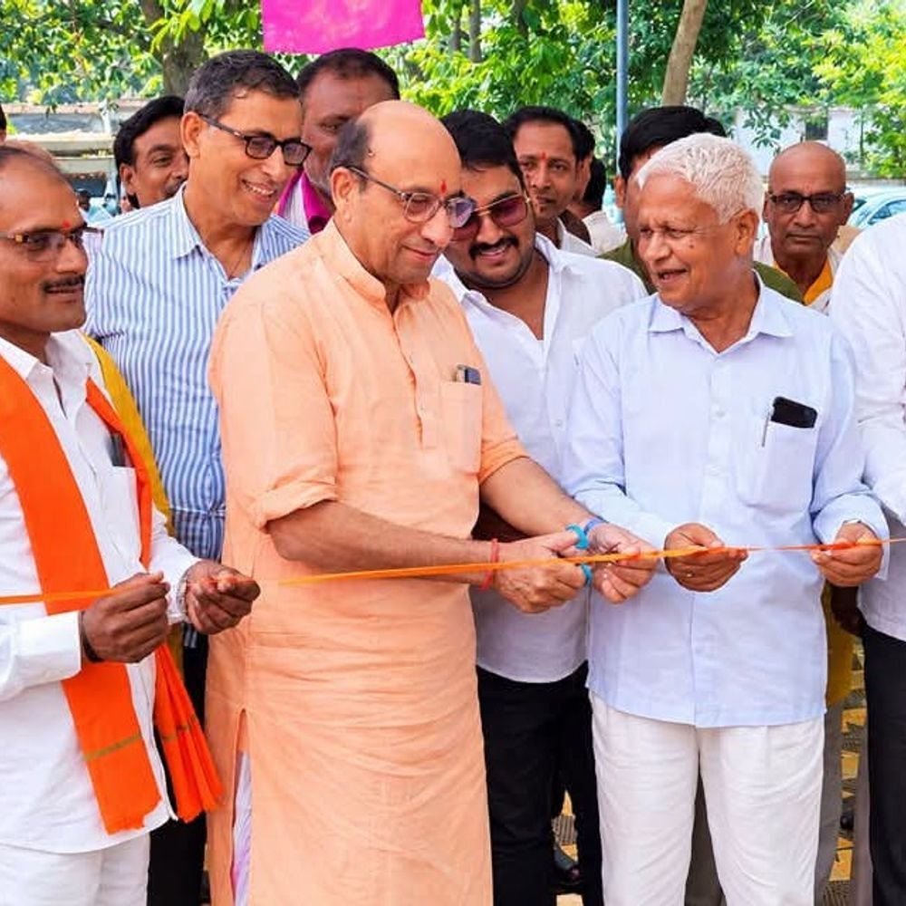 मिठवल में सेवा संकल्प कार्यक्रम:विकास कार्यों को गति देने का संकल्प, जनसमस्याओं के त्वरित समाधान पर जोर