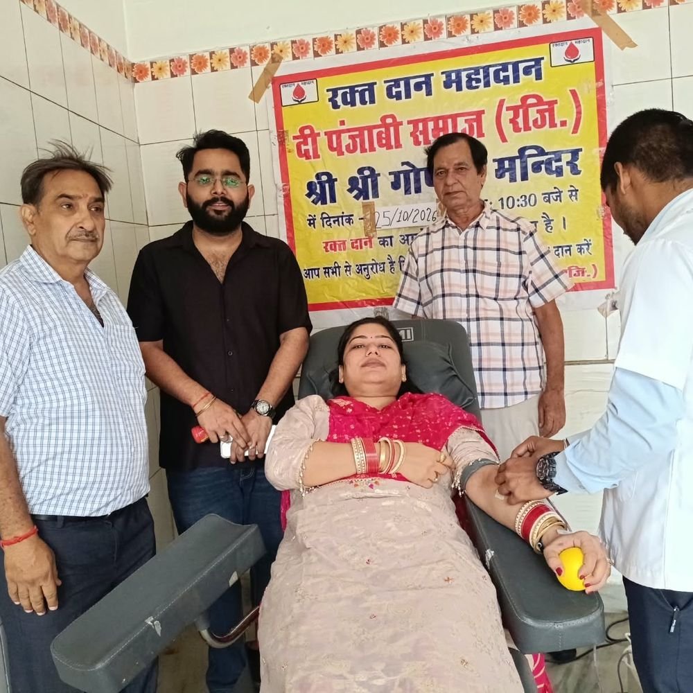 गोरखपुर में स्वैच्छिक रक्तदान शिविर:'द पंजाबी समाज' की पहल, युवाओं और महिलाओं ने दिखाई भागीदारी