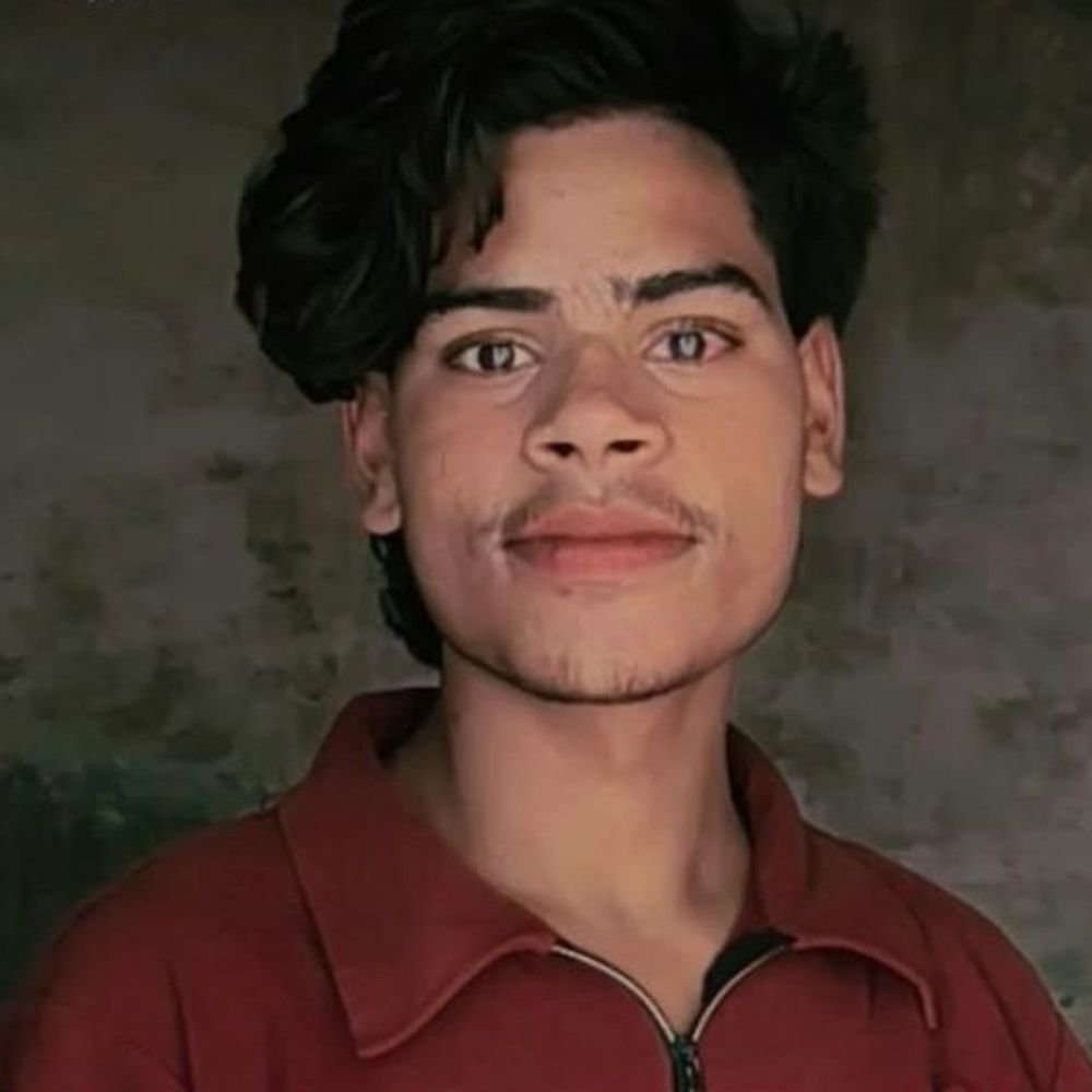 अज्ञात वाहन की टक्कर से दो युवकों की मौत:आगरा में आगरा-जलेसर मार्ग पर हादसा, आवल खेड़ा से गांव लौट रहे थे