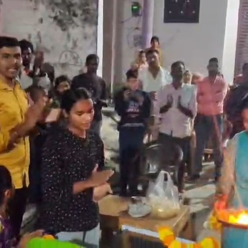 महेशरा में भगवान वाल्मीकि जयंती कार्यक्रम:वाल्मीकि समाज ने हर वर्ष प्रकटोत्सव मनाने का लिया संकल्प