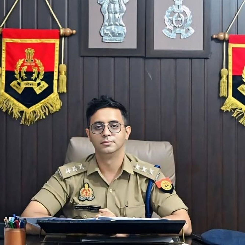प्रखर पांडेय को 10 दिन बाद फिर नगर की कमान:ASP आईपीएस प्रेमसुख सिकंदराबाद भेजे गए, कप्तान ने 4 सीओ के चार्ज बदले