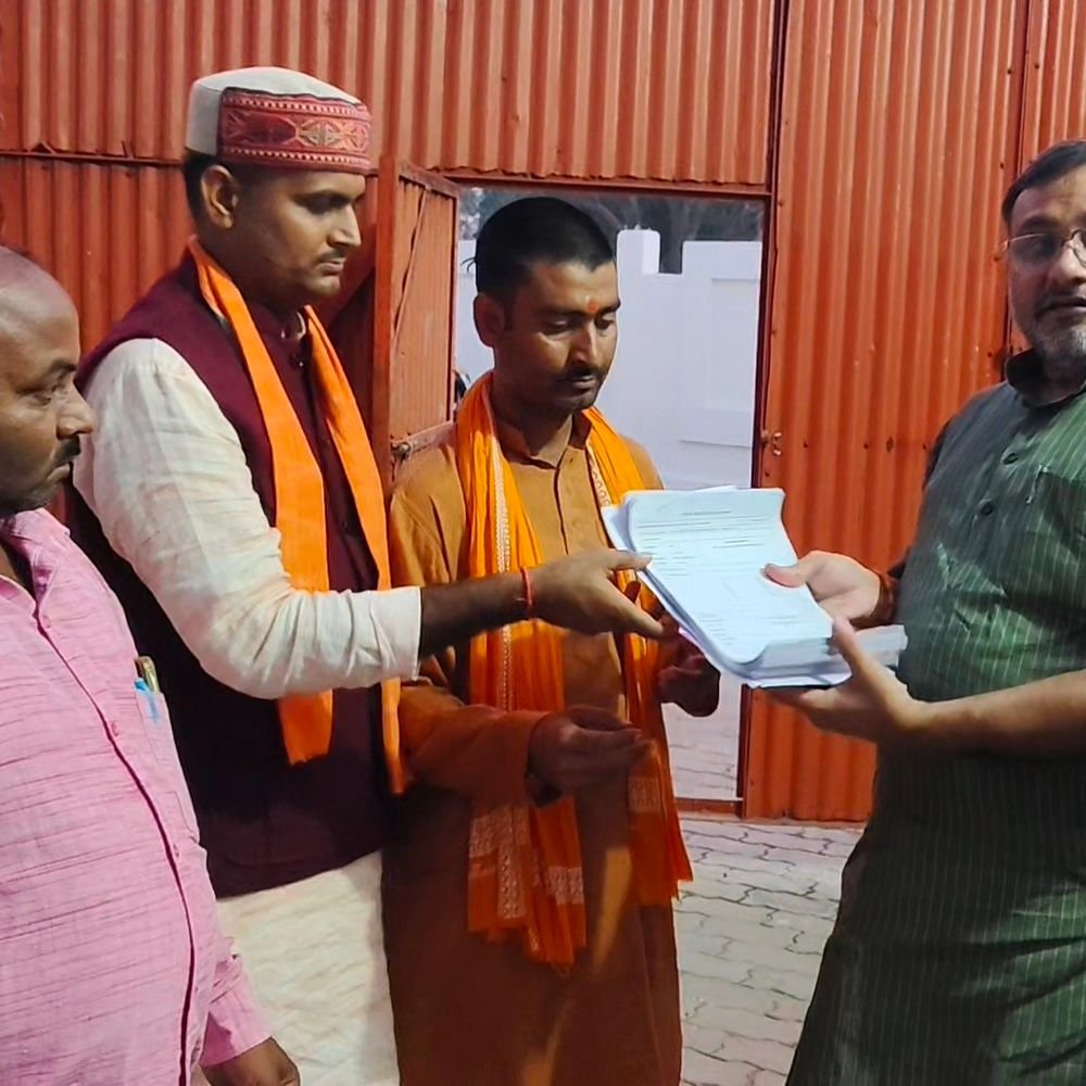 बाराबंकी में भाजपा नेता का विपक्ष पर निशाना:रामबाबू द्विवेदी का आरोप- अखिलेश सरकार में गन्ना किसानों का हजारों करोड़ बकाया था