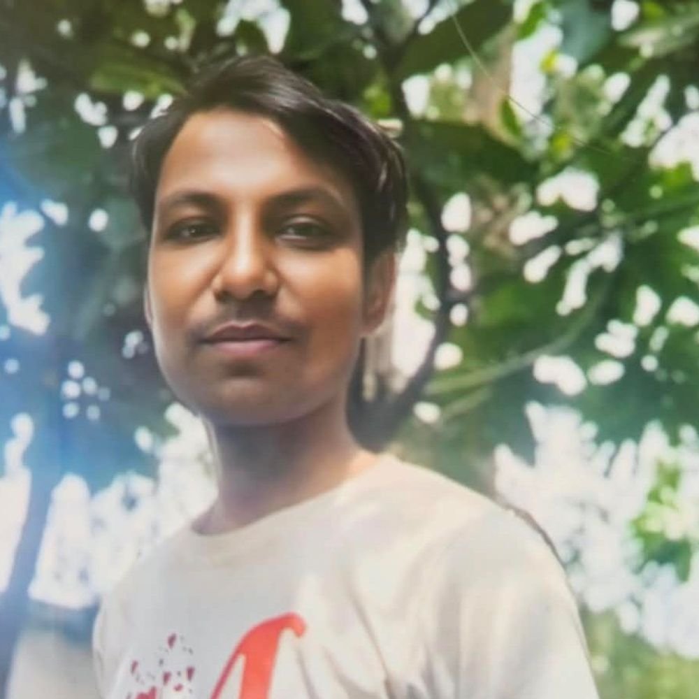 लखनऊ में तालाब में उतराया मिला मजदूर का शव:दो दिन पहले ड्यूटी के लिए निकले थे, शराब का आधी था मृतक