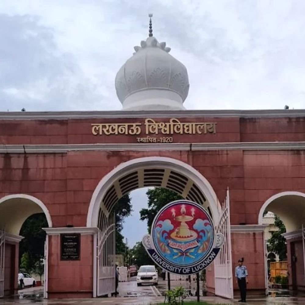 LU में कॉलेज शिक्षकों को पार्ट-टाइम पीएचडी सुपरविजन का अधिकार:मोबाइल PHC मंजूर, 94 वर्कर्स का पेमेंट बढ़ा; कार्य परिषद में अहम फैसले