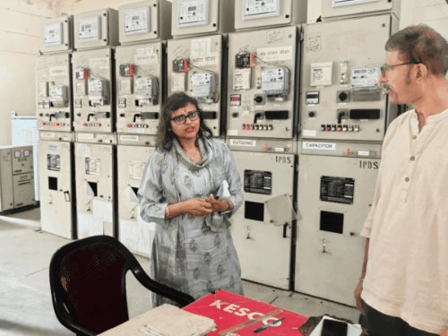 कानपुर में केस्को MD ने स्काडा कार्यों का किया निरीक्षण:बिजली उपकेन्द्रों पर अधिकारियों से ली जानकारी, नेहा जैन बोलीं- उपभोक्ताओं को बेहतर सुविधा मिले