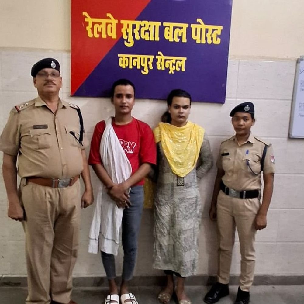 कानपुर सेंट्रल पर दो किन्नर गिरफ्तार:यात्रियों से अभद्रता और न्यूसेंस का आरोप, रेलवे एक्ट की धाराओं में FIR
